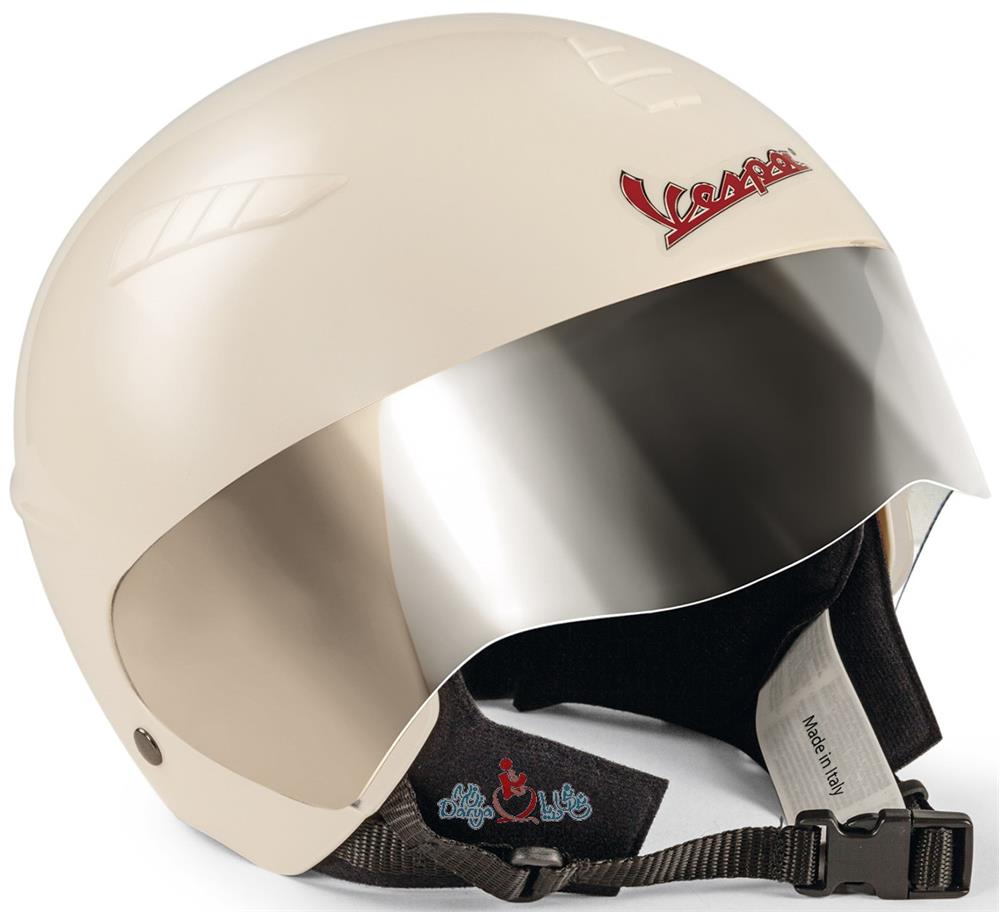 Vespa helmet